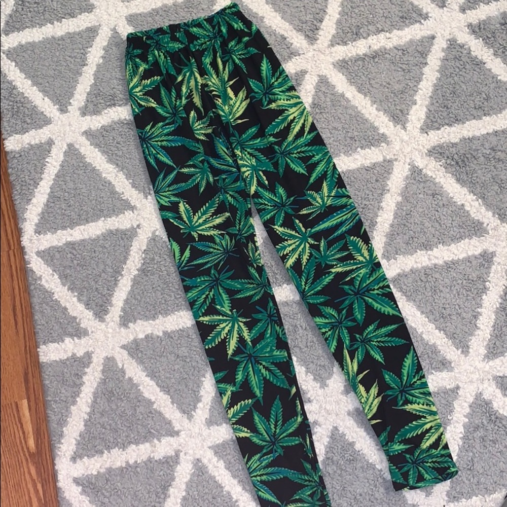 Stretchy Herbal Leggings